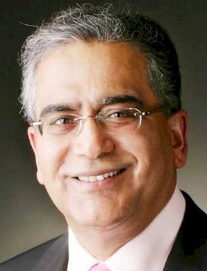 चित्र:Aroon-Purie.jpg