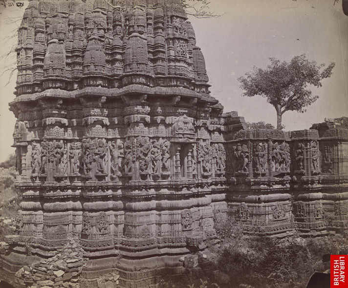 File:Jain-Mokalji-Temple-Chittorgarh.jpg