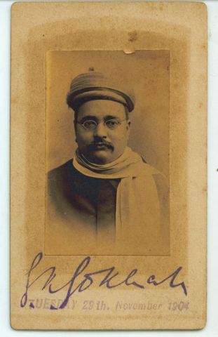 File:Gopal-Krishna-Gokhle-1.jpg