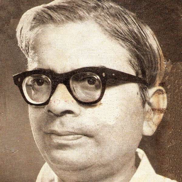 चित्र:Dhananjay-Keer.jpeg