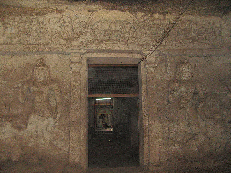 File:Jogeshwari-Cave.jpg