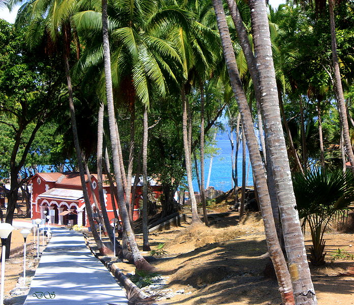File:Ross-Island-Andaman.jpg