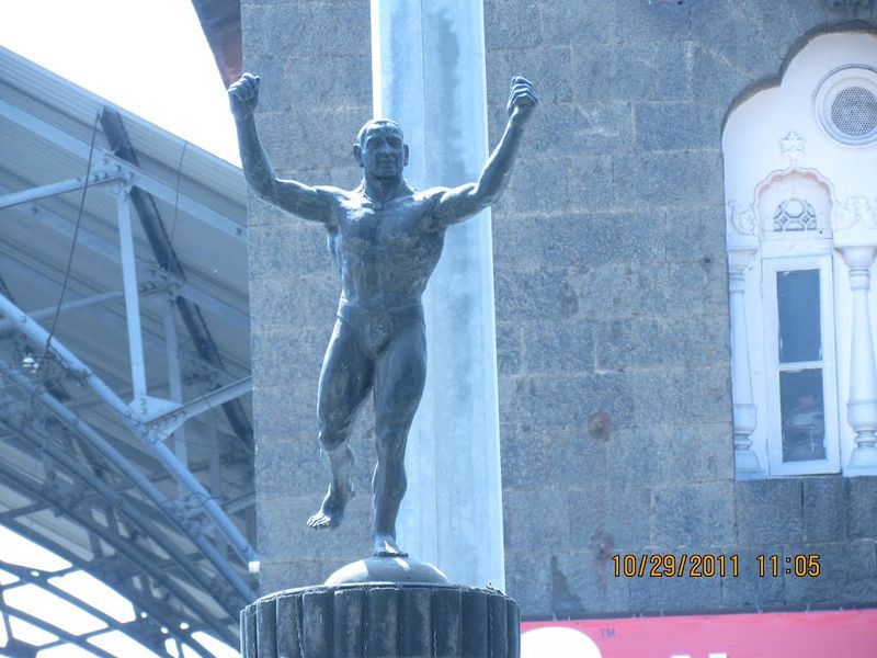 File:Khashaba-Jadhav-Statue.jpg
