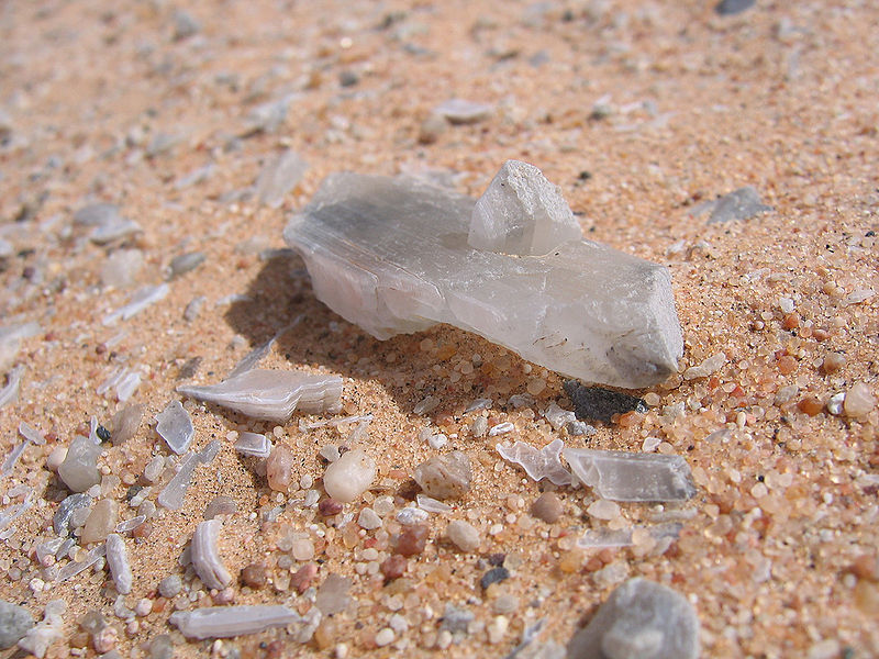 File:Gypsum.jpg