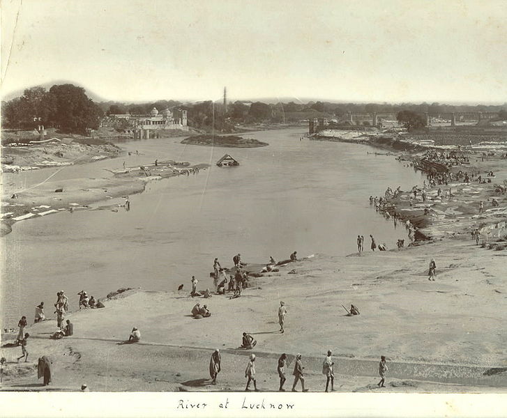 चित्र:Gomti-River-Lucknow.jpg