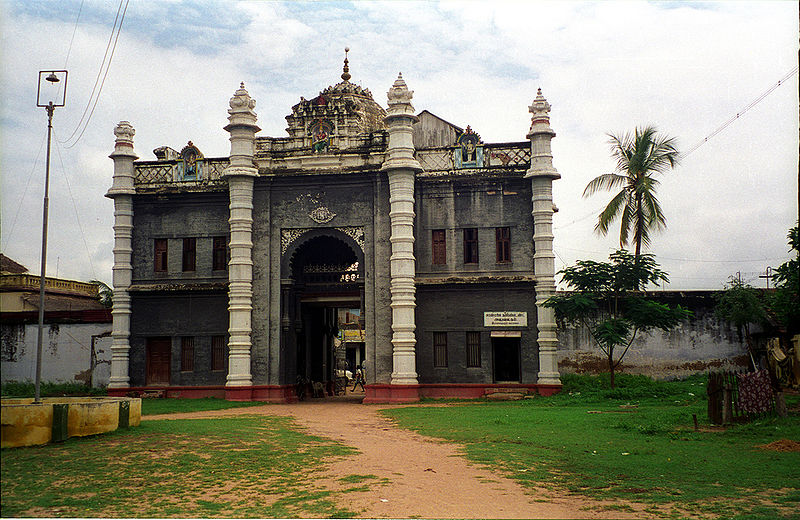 File:Ramalinga-Vilasam-Palace-Ramanathapuram.jpg