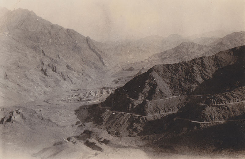 File:Khyber-Pass-1.jpg