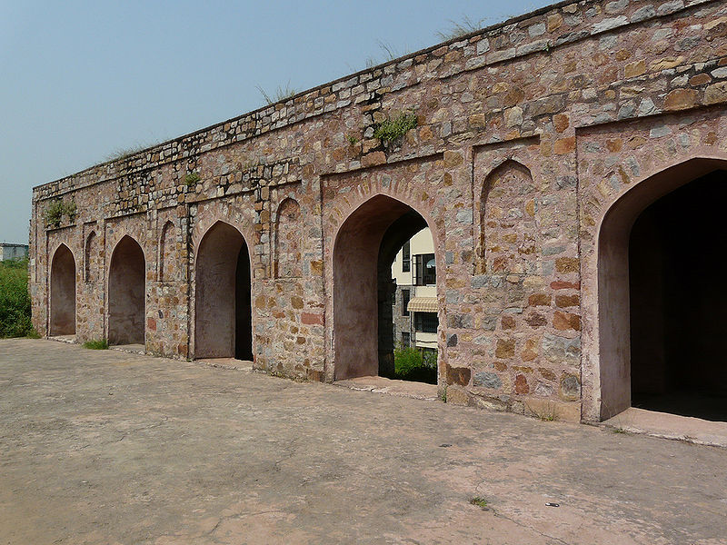 File:East-Pavilion-Jahanpanah.jpg