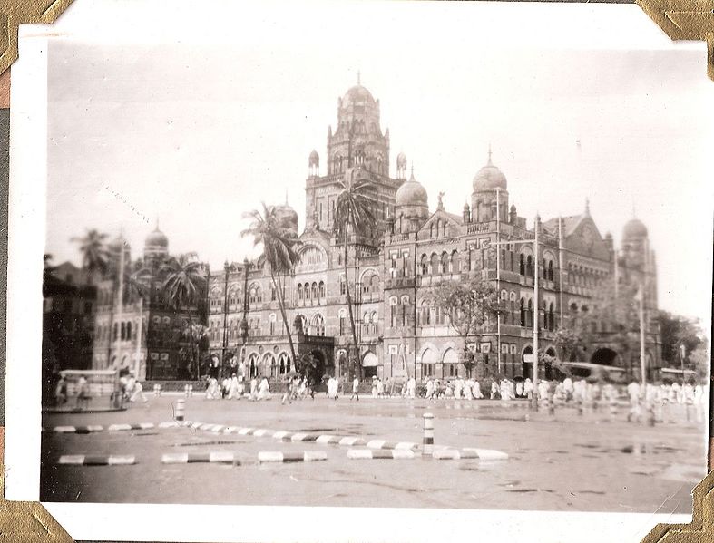 File:Churchgate-Building-Mumbai.jpg