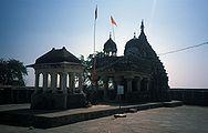 Jabalpur-hindu-temple.jpg