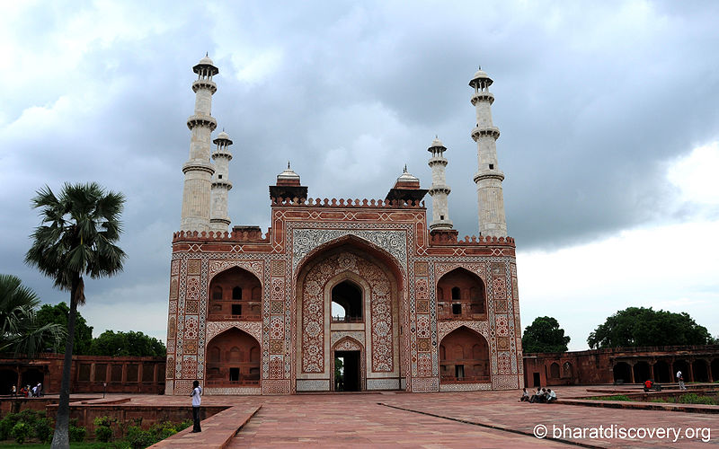 File:Sikandra-Agra-14.jpg
