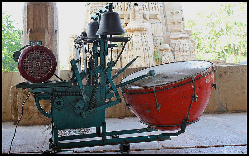 File:Mechanical-drum-Hindu-temple-mewar.jpg