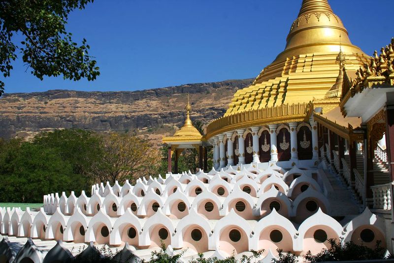 File:Vipassana-International-Academy.jpg
