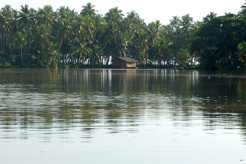 File:Karamana River-Kovalam.jpg