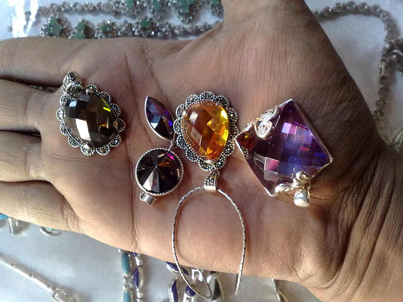 File:Gemstone-1.jpg