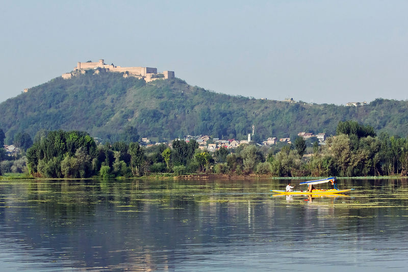 File:Nagin-Lake-5.jpg
