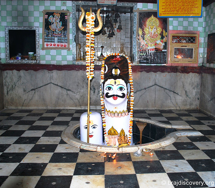 File:Bhuteshwar-Mahadev-Temple-2.jpg