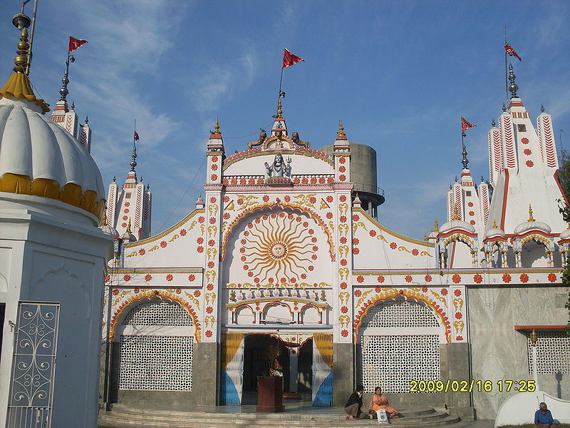 File:Devi-Talaab-Mandir-Jalandhar-1.jpg