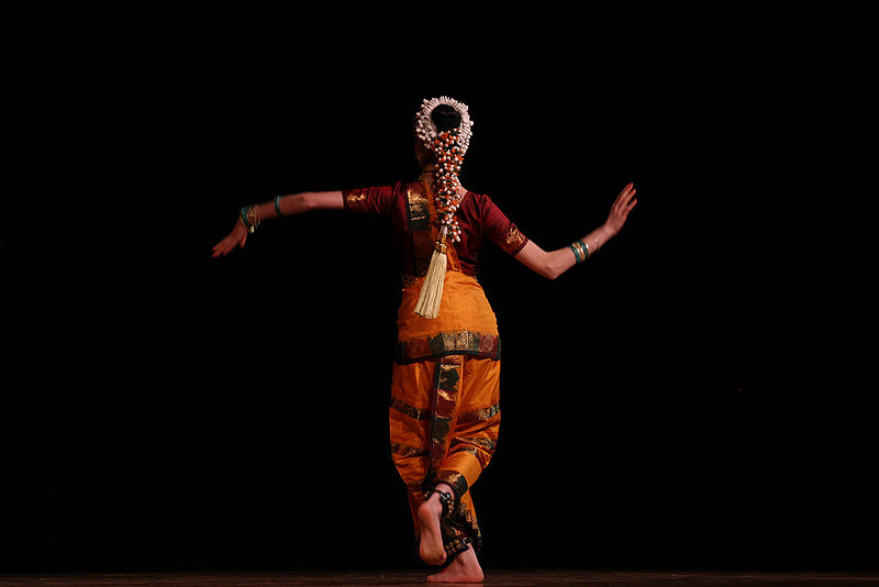 File:Bharatnatyam-2.jpg