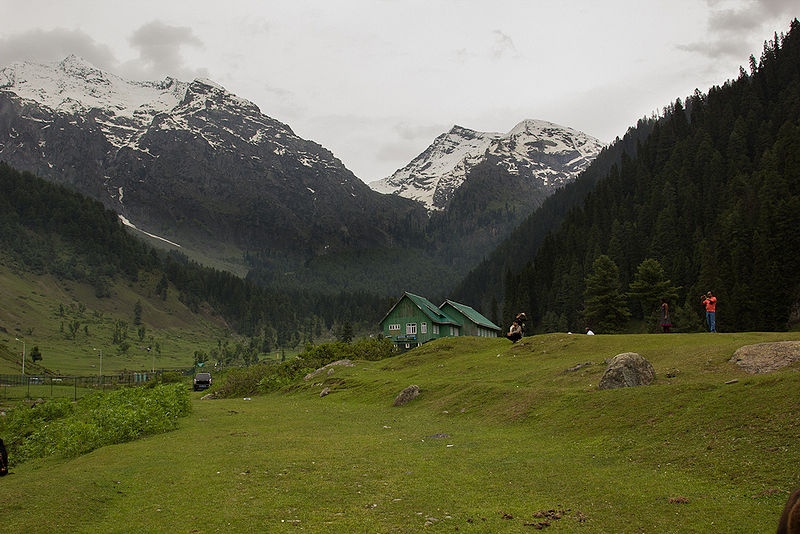 File:Pahalgam-4.jpg