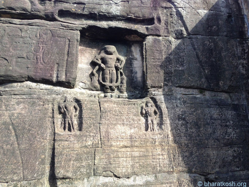 File:Udayagiri-Cave-Madhya-Pradesha-13.jpg