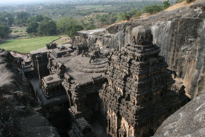File:Kailash-Temple-Ellora-5.jpg