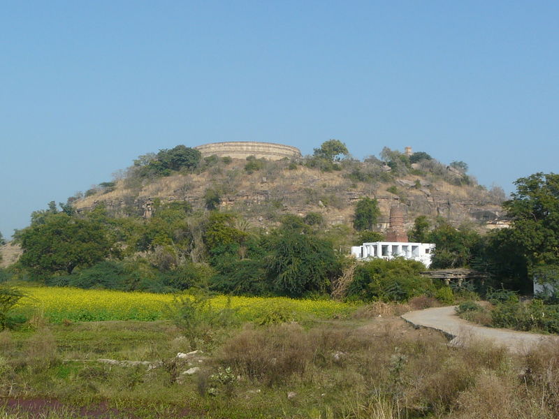 File:Chausath-Yogini-Temple10.jpg