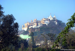 बरसाना के राधारानी मंदिर की सुंदर छवि