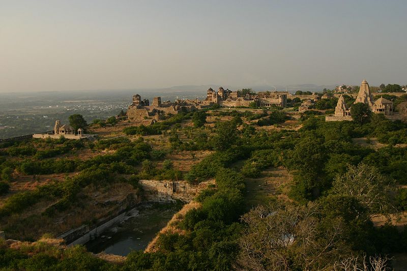 File:Chittorgarh-Fort-5.jpg