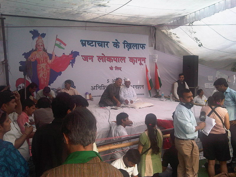 File:Anna-Hazare-Delhi.jpg