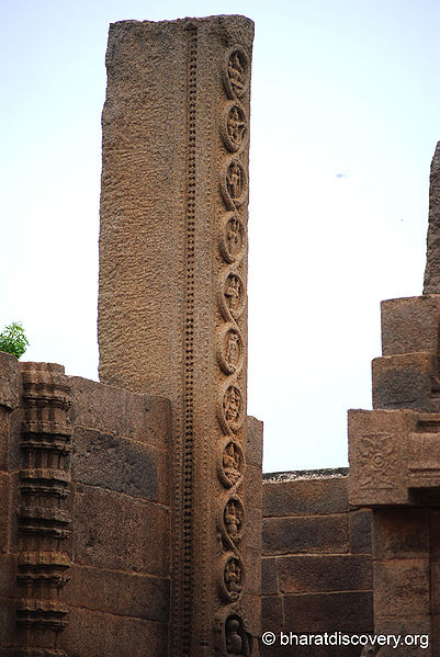 File:Rayar Gopuram-Mahabalipuram-5.jpg