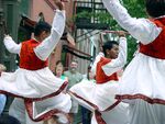 Dandiya-Raas-Gujarat-3.jpg