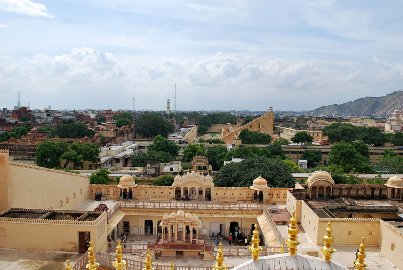 File:Hawa-Mahal-Jaipur-10.jpg