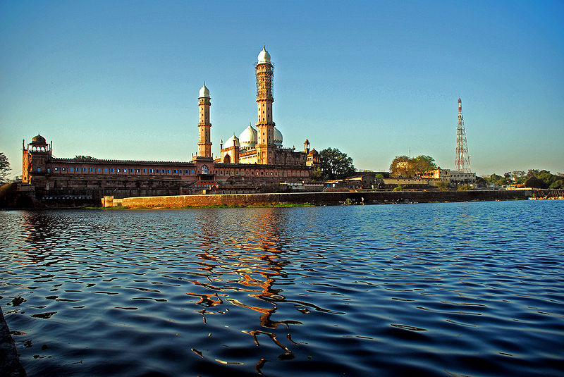 File:Taj-Ull-Masjid.jpg