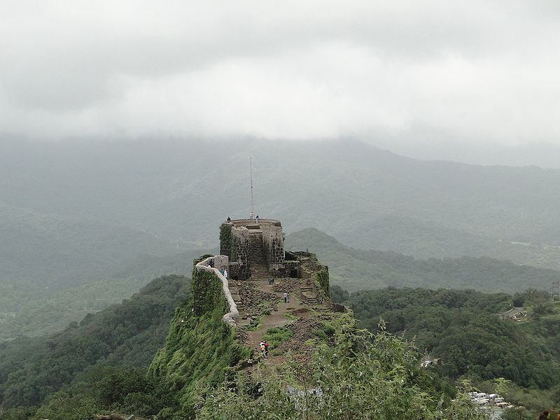 File:Pratapgad-4.jpg