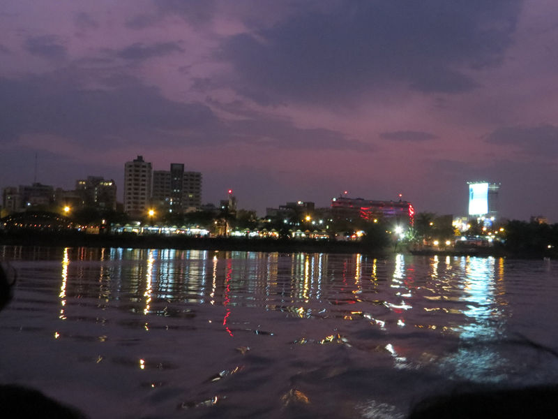 File:Hussain Sagar-5.jpg