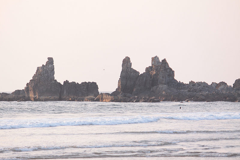 File:Arambol-Beach-Goa.jpg