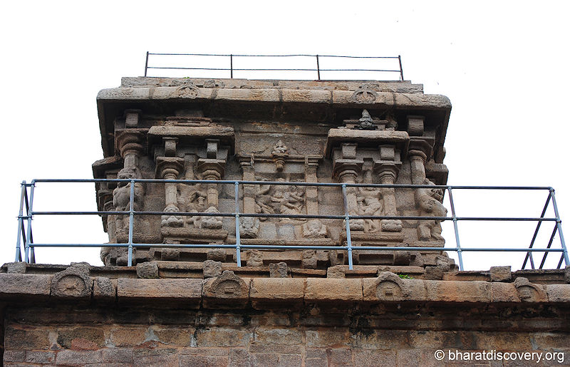 File:Mahisha-Mardini-Cave-Mahabalipuram-9.jpg