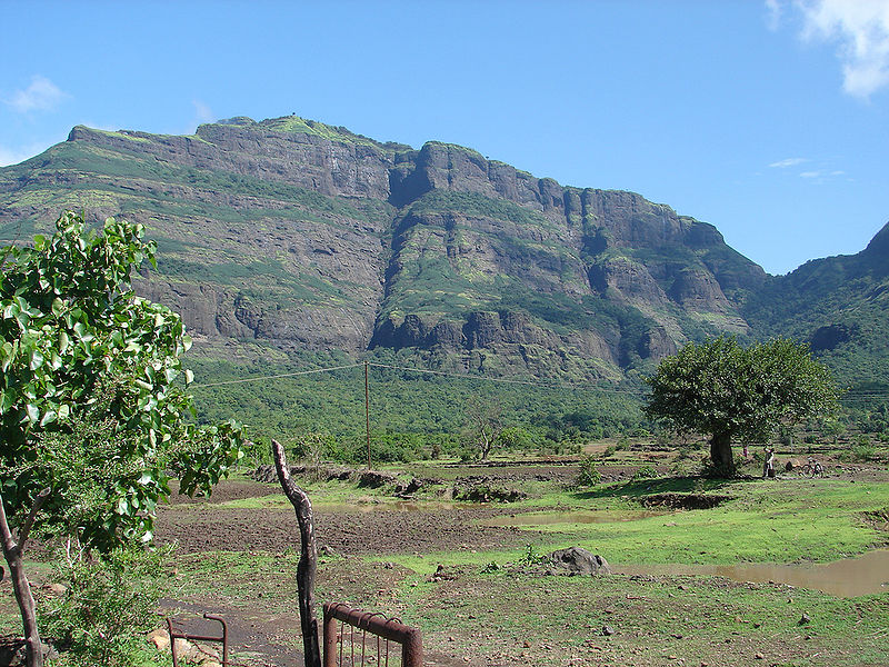 File:Harishchandragad.jpg