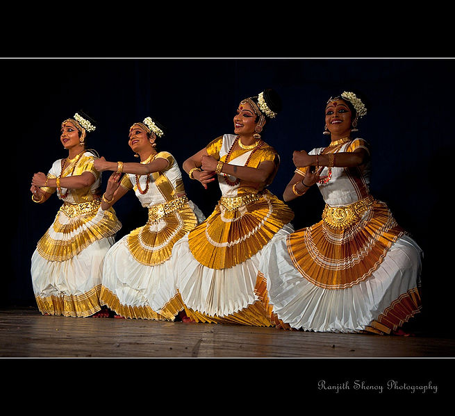 File:Mohiniyattam.jpg