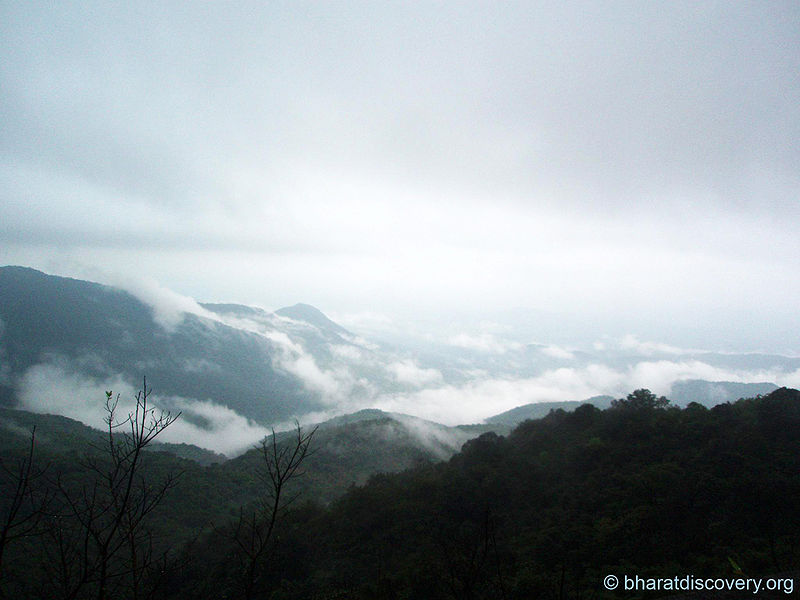 File:Dudhsagar-Waterfall-Goa-5.jpg