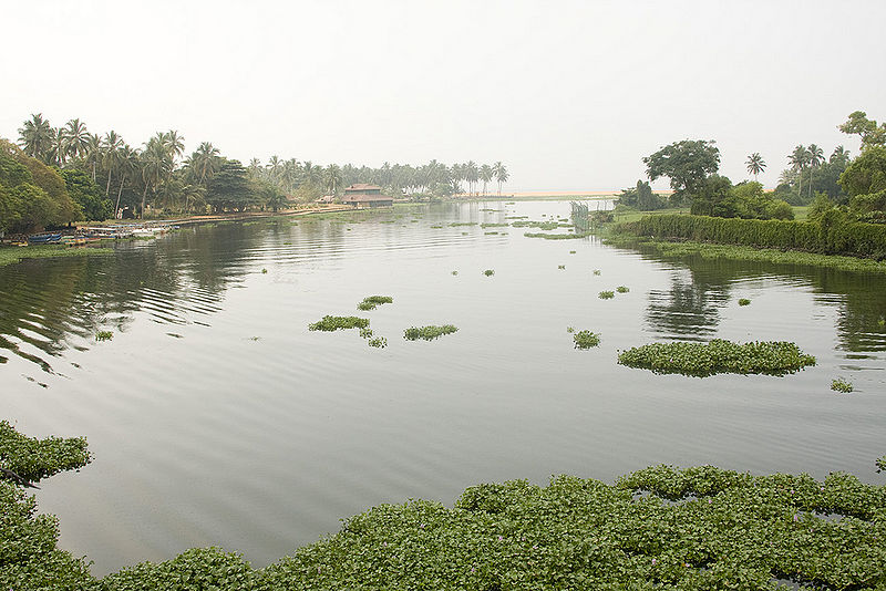 File:Veli-Tourist-Village-2.jpg