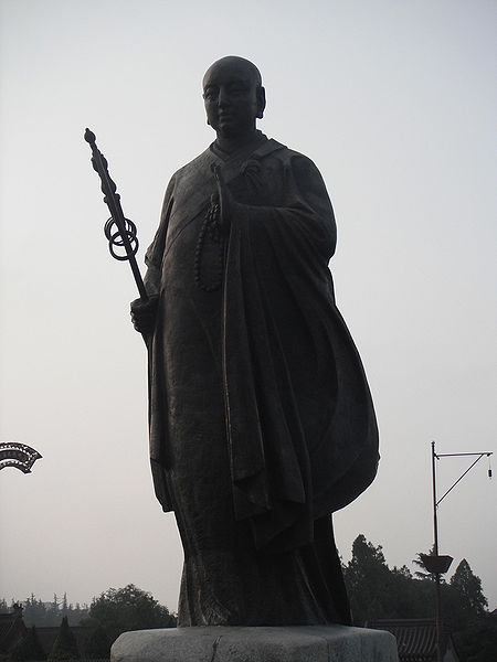 File:Statue-Of-Xuanzang-1.jpg