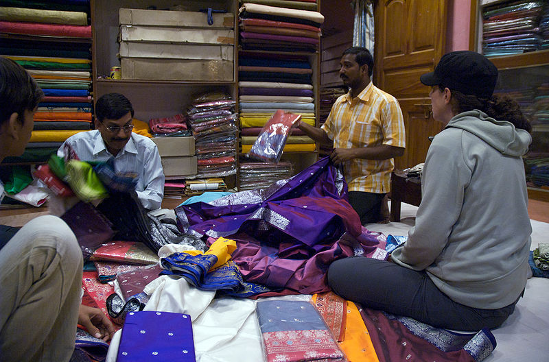 File:Market-Varanasi-11.jpg