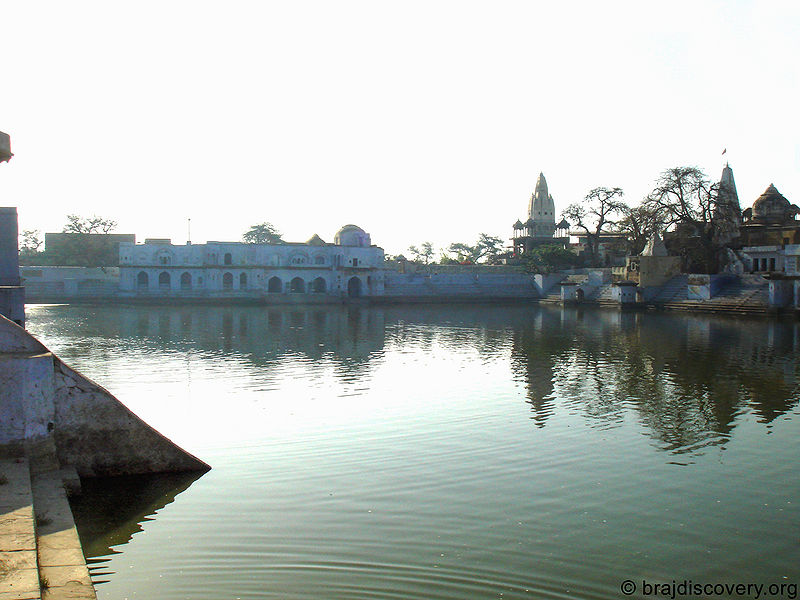 File:Vimal-Kund-Kama-1.jpg
