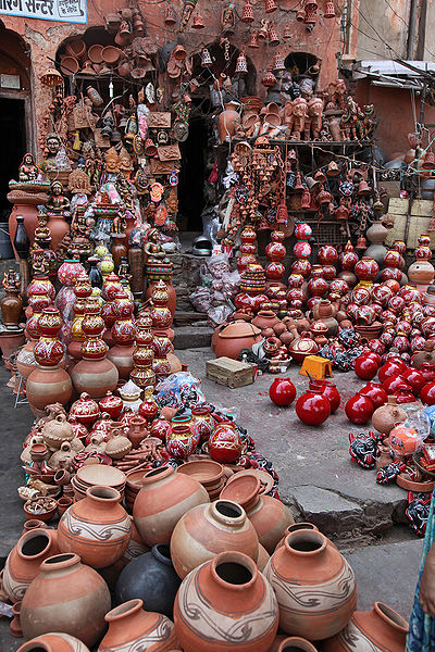 File:Ceramic-Shop-Jaipur.jpg