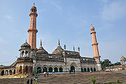 Asfi-Mosque-Lucknow.jpg