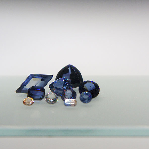 File:Sapphire-1.jpg