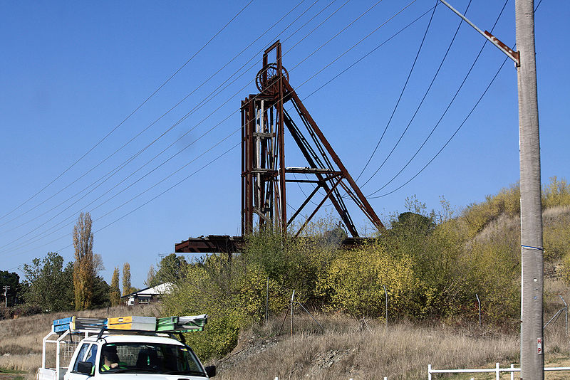 File:Old-Gold-Mine-Lucknow.jpg