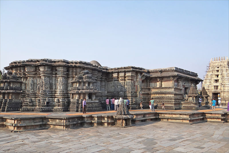 File:Chennakesava-Temple-8.jpg